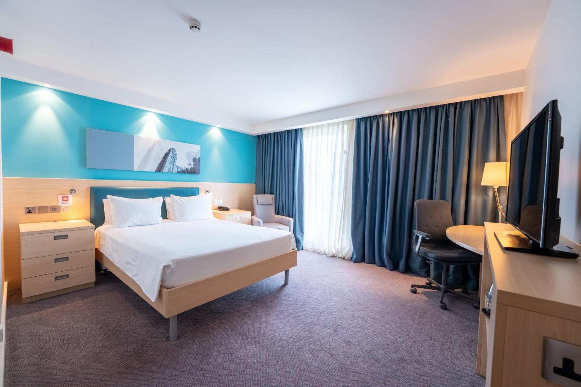 Hotel Hampton By Hilton Bristol Airport Redhill  Exterior foto